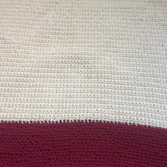 Hand Crocheted Two Tone Garnet Red Cream Border Lap Blanket Throw - Picture 8 of 13